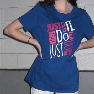 Y2K Nike Graphic Tee